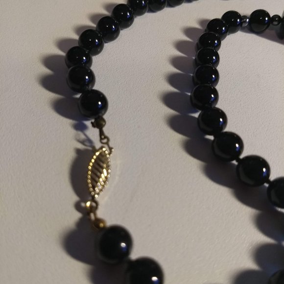 vintage 80s black stone bead necklace Chinese zodiac NWOT - Picture 4 of 10